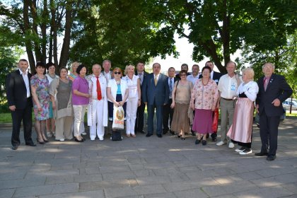 Члены Консультативного межэтнического совета при Уполномоченном по делам религий и национальностей на Х Республиканском фестивале искусств, г.Гродно, 6 – 7 июня 2014 г.